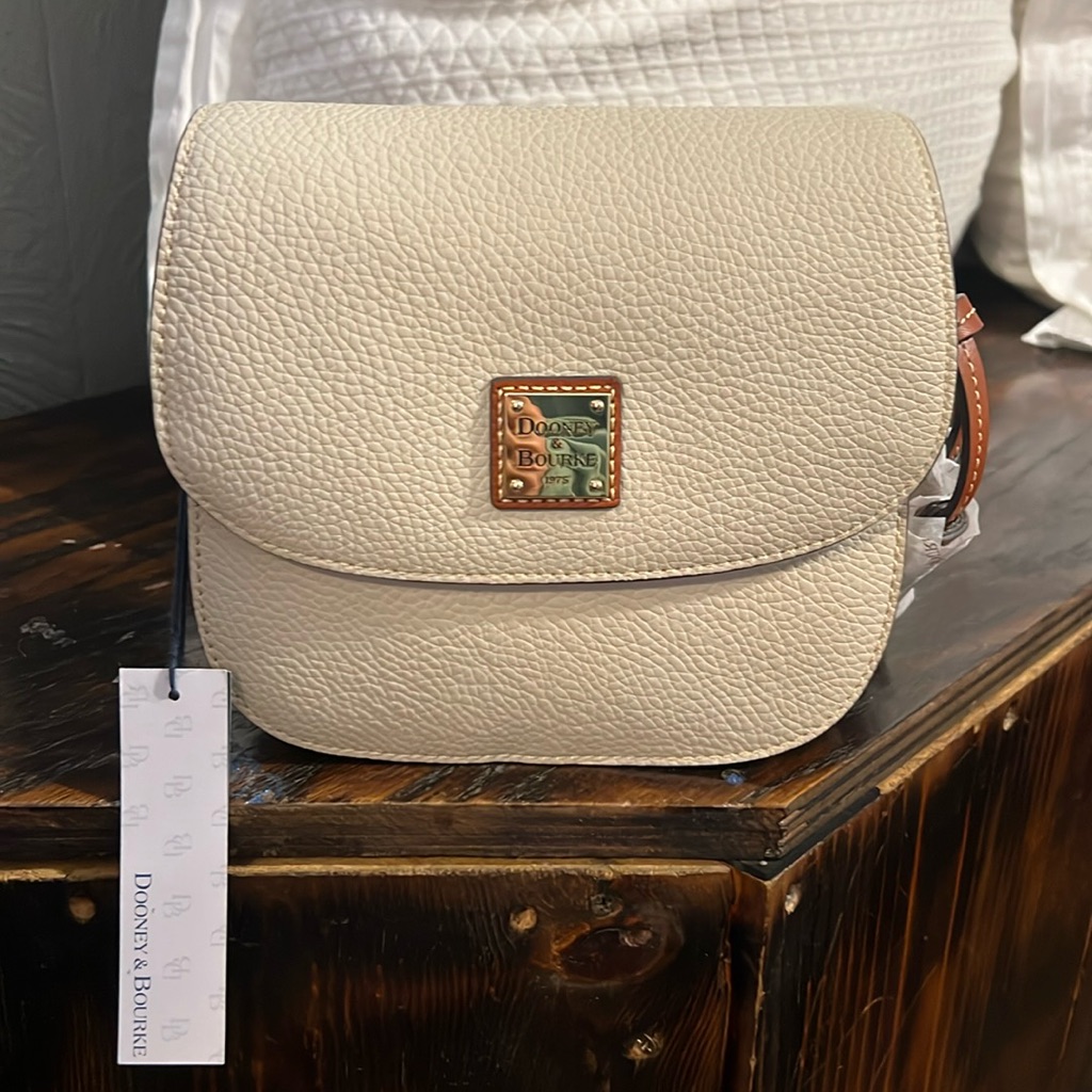 Dooney & Bourke Purse - New/Never Used